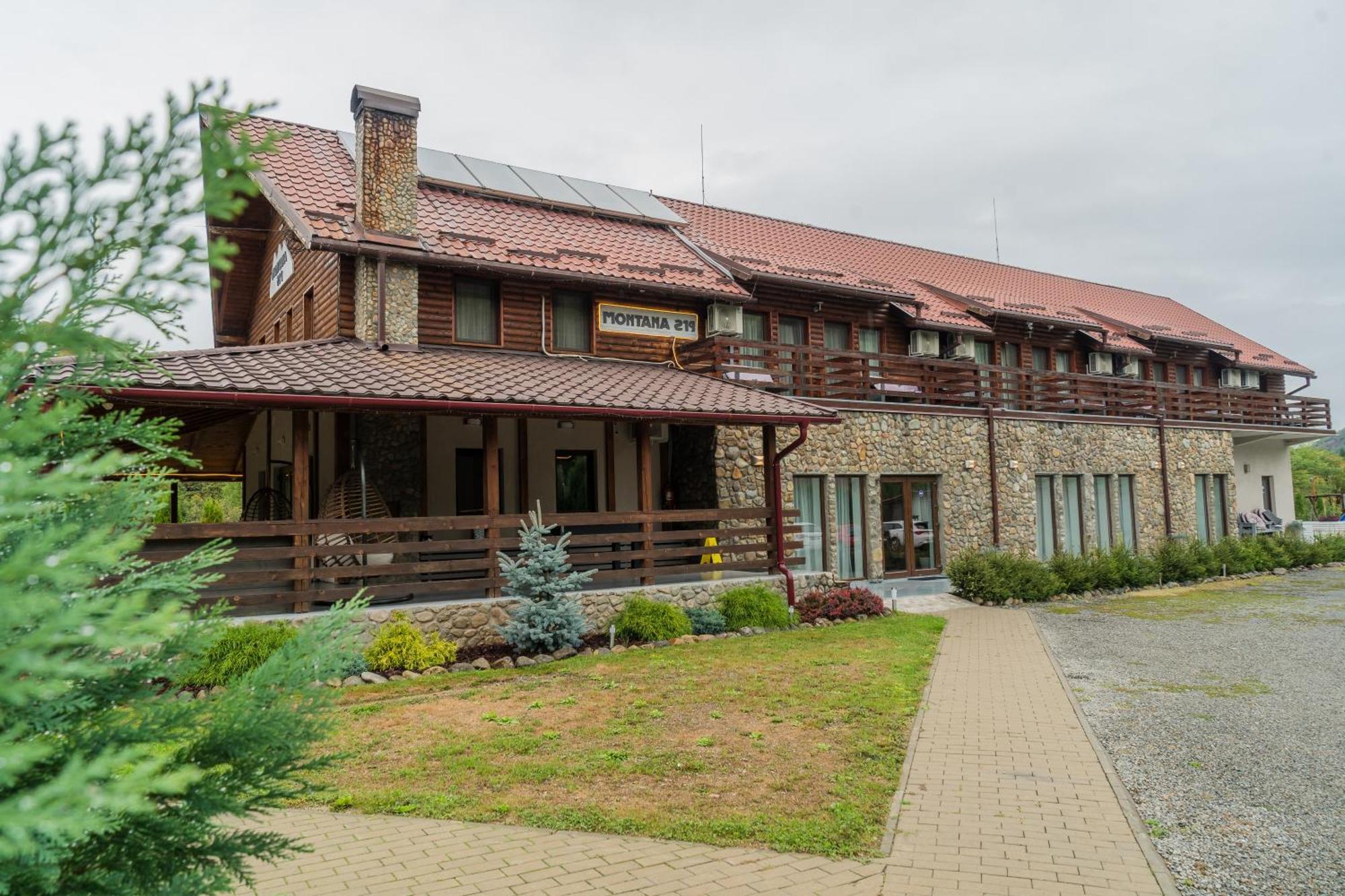 Montana 219 Hotell Valea Drăganului Eksteriør bilde